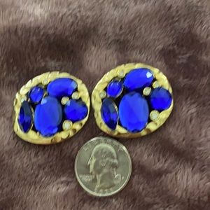 Vintage two sister clip on earrings